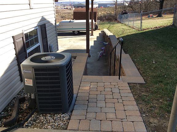 4th image of 191 Wyndcrest Ct APT B