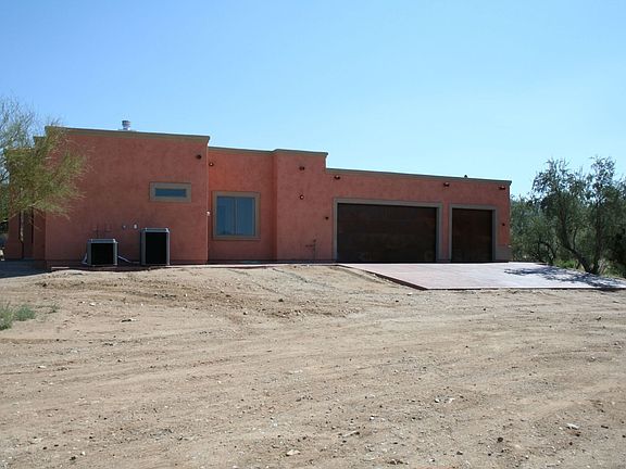 5th image of 6450 N Desert View Dr