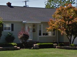 1428 Beaconfield Rd, Lyndhurst, OH 44124