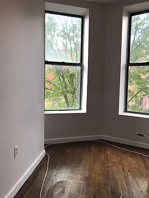 Rented by G2 Realty Group LLC | media 26