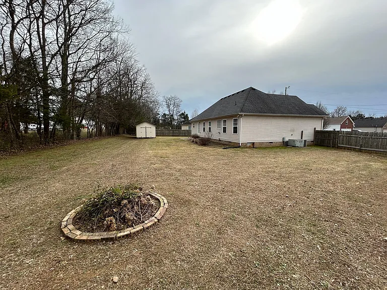 122 Raven Ct — Photo 3