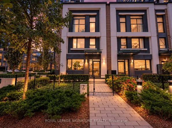 9 Mabelle Ave #Townhouse 07, Toronto, ON M9A 0E1