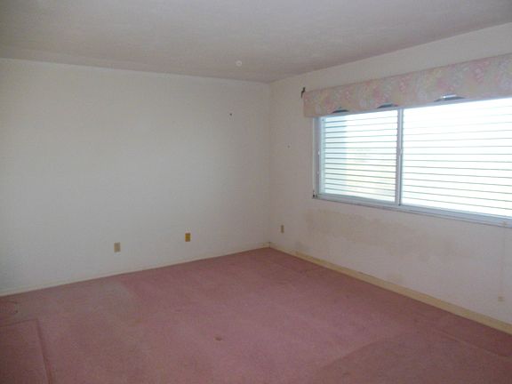 5th image of 893 Collier Ct #3504