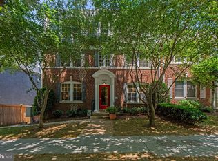 4009 Davis Pl NW APT 302, Washington, DC 20007