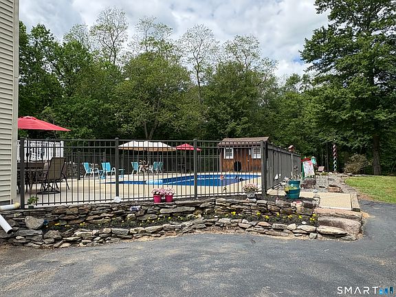 3rd image of 219 Kimball Road
