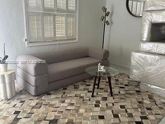 4th image of 3600 SW 26th St #3600