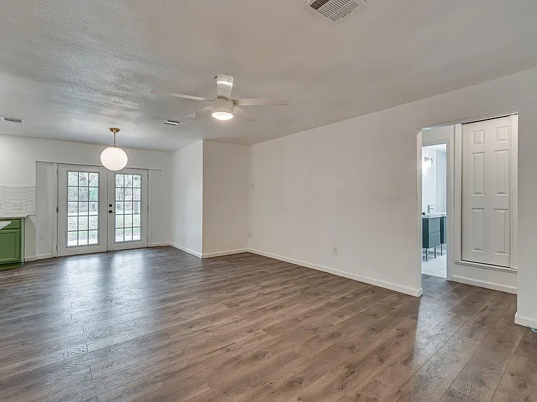 2110 Aggie Dr — Photo 4