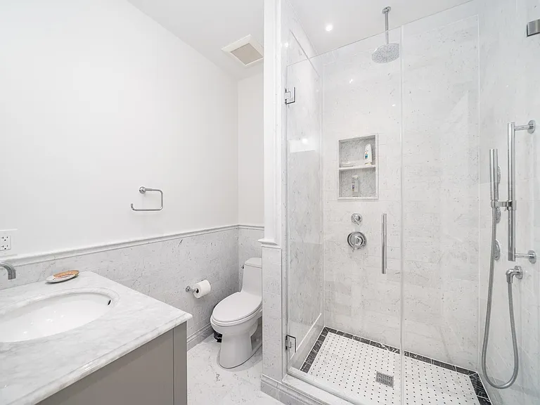 806 Garden St #1 — Photo 18