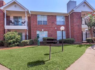 Savannah Place, Houston, TX 77082