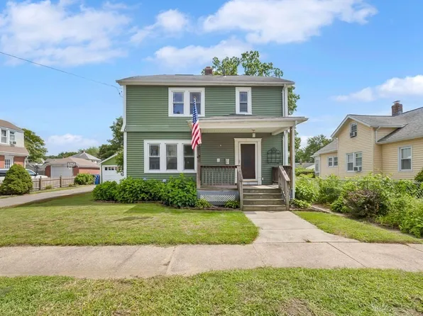 21 Kingsley St, Springfield, MA 01104