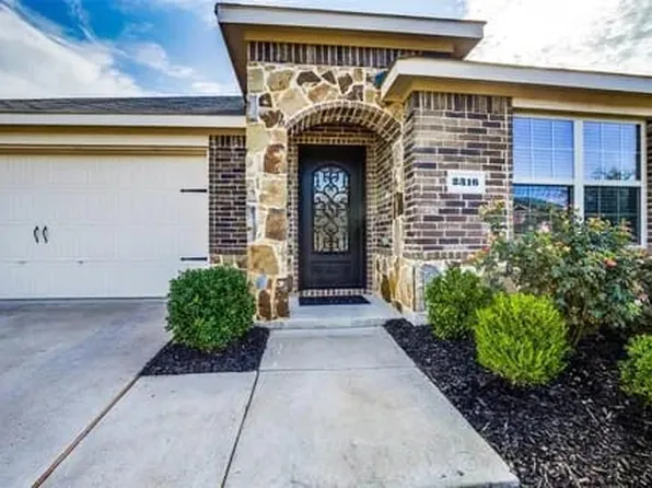 2316 Julia Ln, Forney, TX 75126