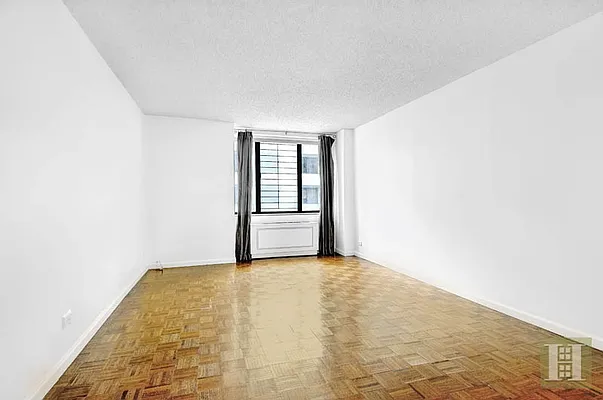 Rented by Halstead Real Estate | media 2