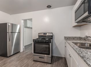 4619 9th St NW #1, Albuquerque, NM 87107