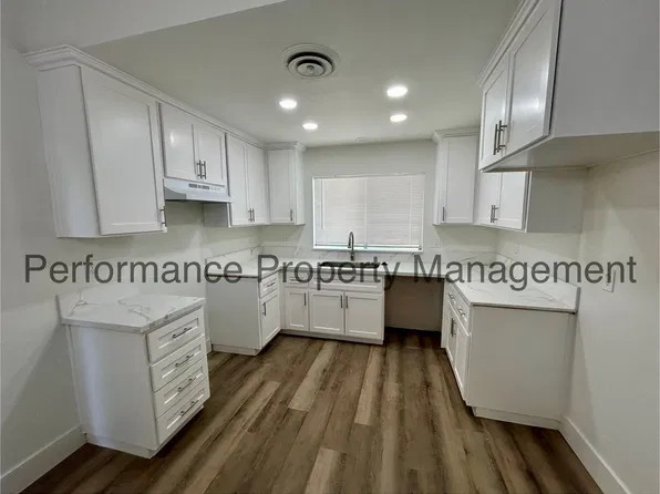 3508 Sesame St, Bakersfield, CA 93309