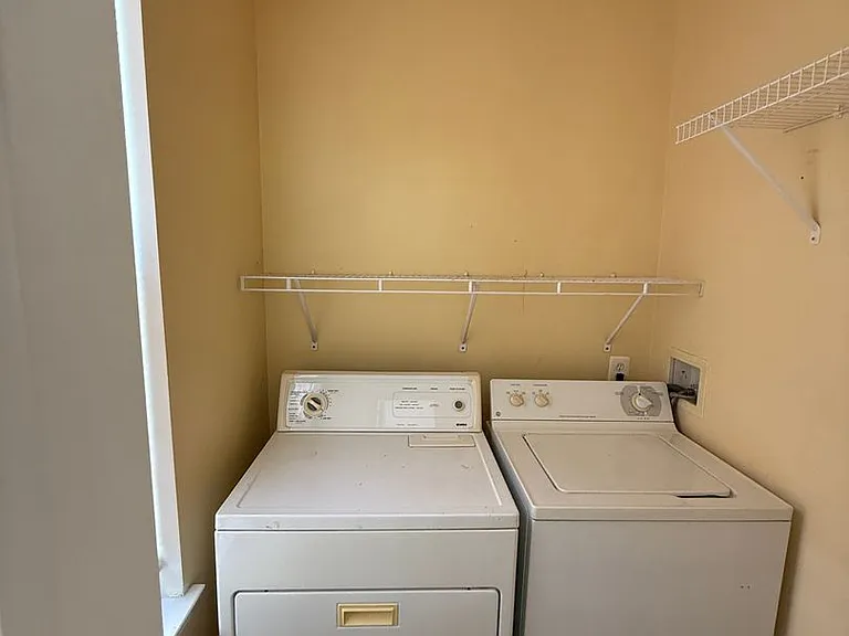 5106 Higgins Dr — Photo 8