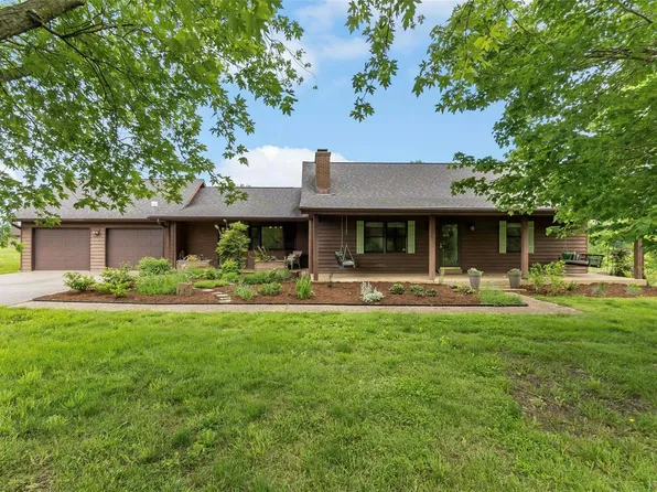 236 Cayuga Ln, Cape Girardeau, MO 63701