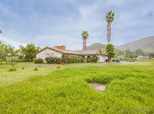 9763 Flinn Springs Rd, El Cajon, CA 92021