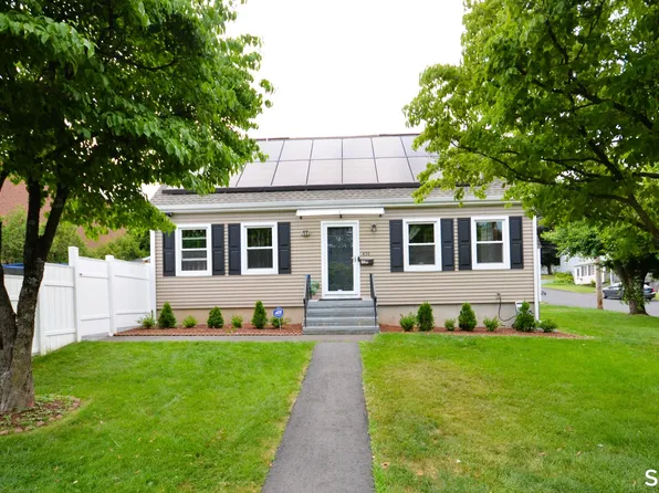 430 Berkeley Road, Fairfield, CT 06825