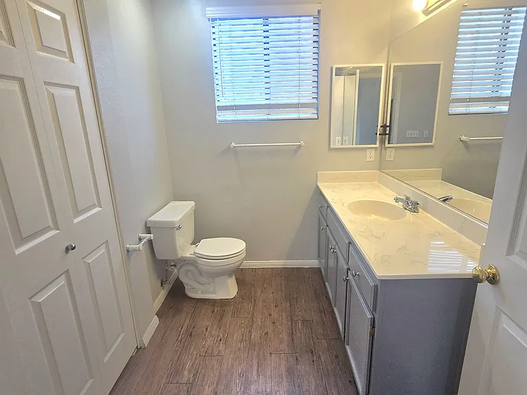 1266 Sumner Ave #B — Photo 18