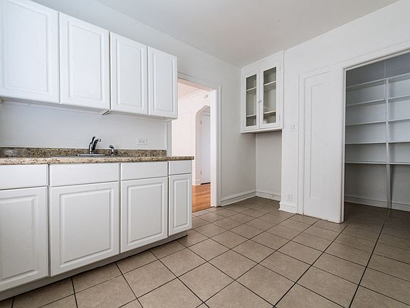 5th image of 7955 S Calumet Ave #346-2