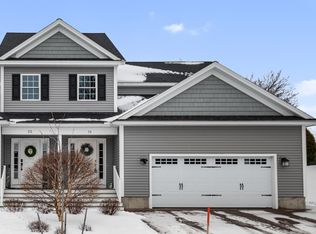 16 Florence Ln, Colchester, VT 05446