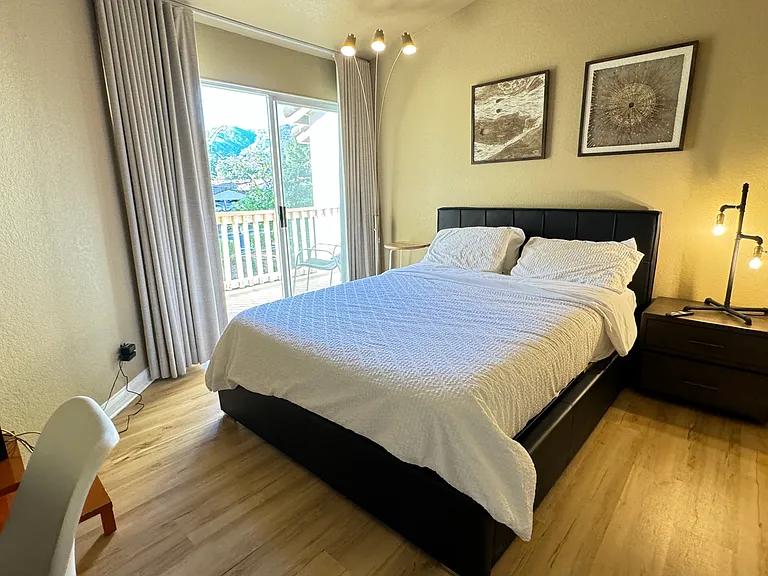 688 Indian Oak Ln #102 — Photo 7