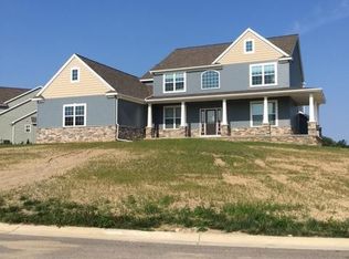 7881 Bemis Rdg, Saline, MI 48176