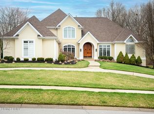 11401 Oakhurst Rd, Louisville, KY 40245