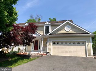 7 Outpost Ct, Gaithersburg, MD 20878