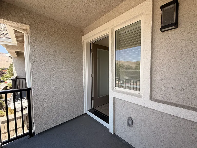 18659 Village Center Dr — Photo 12