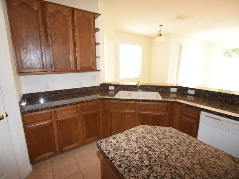 2604 Lutza Way — Photo 13