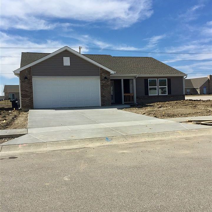 1st image of 870 Farrier Pl