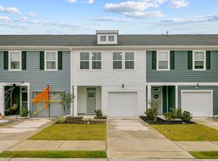 770 Trotters Ln, Moncks Corner, SC 29461