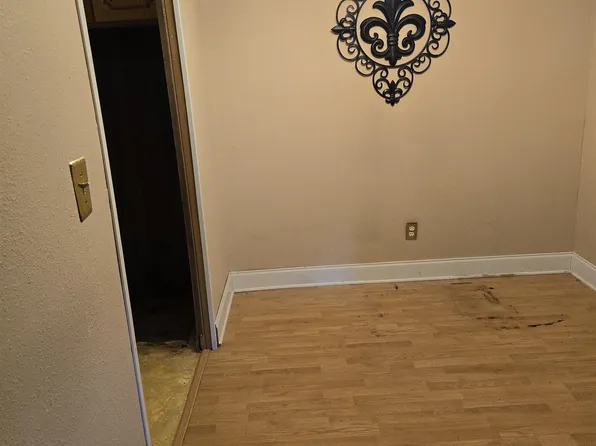 58055 Nicholas St, Plaquemine, LA 70764