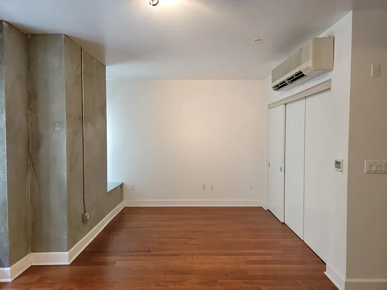 416 S Spring St #510 — Photo 10
