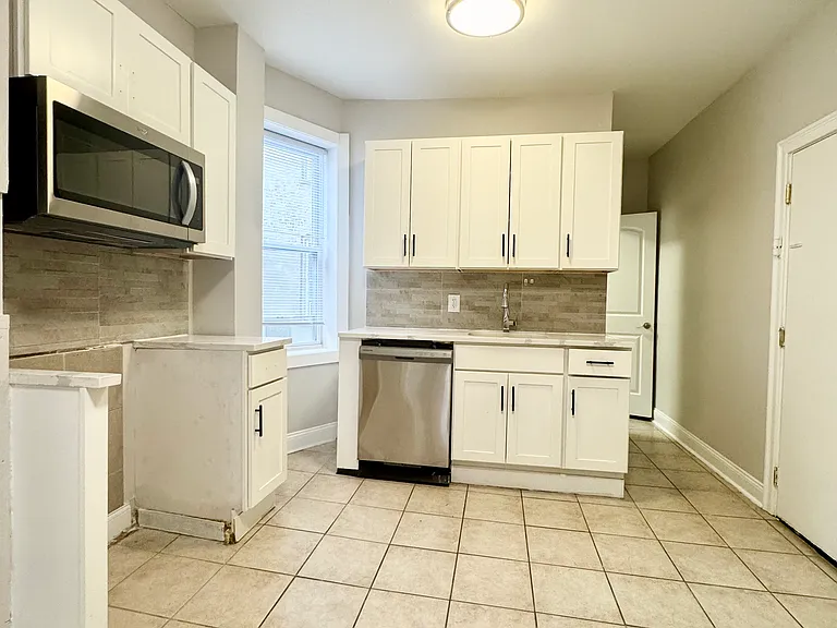 6119 Park Ave #B4 — Photo 2