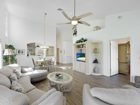 5th image of 20161 Seagrove St #108-108-108