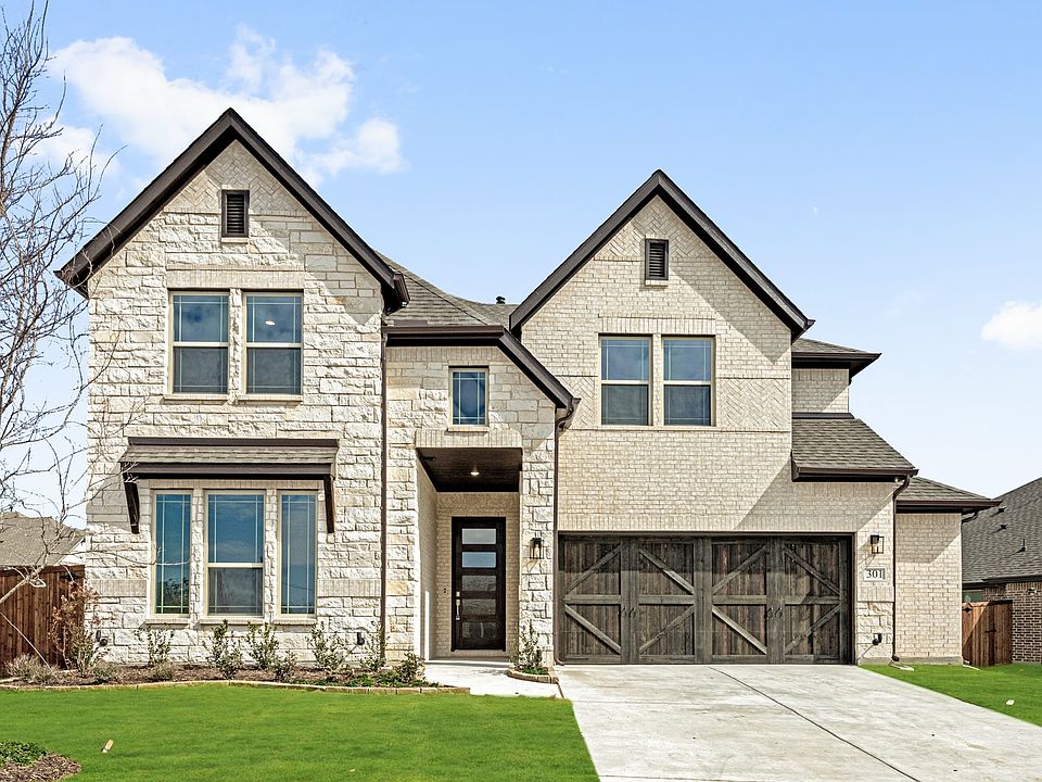 1st image of 301 Mandarin Cir