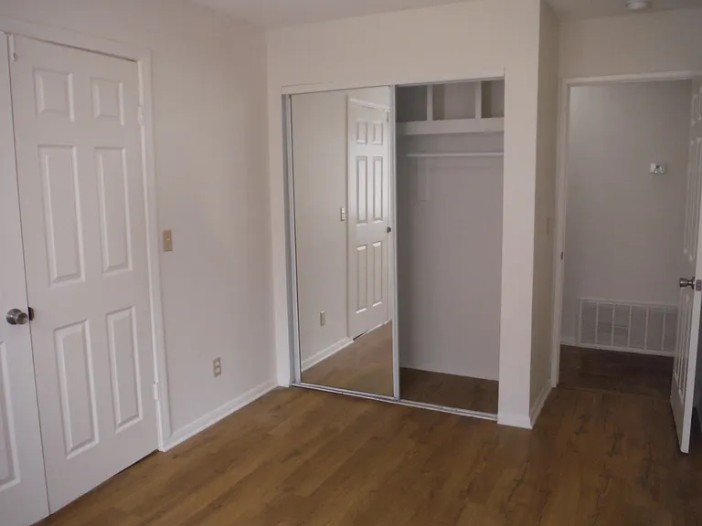 43738 Mona St — Photo 15