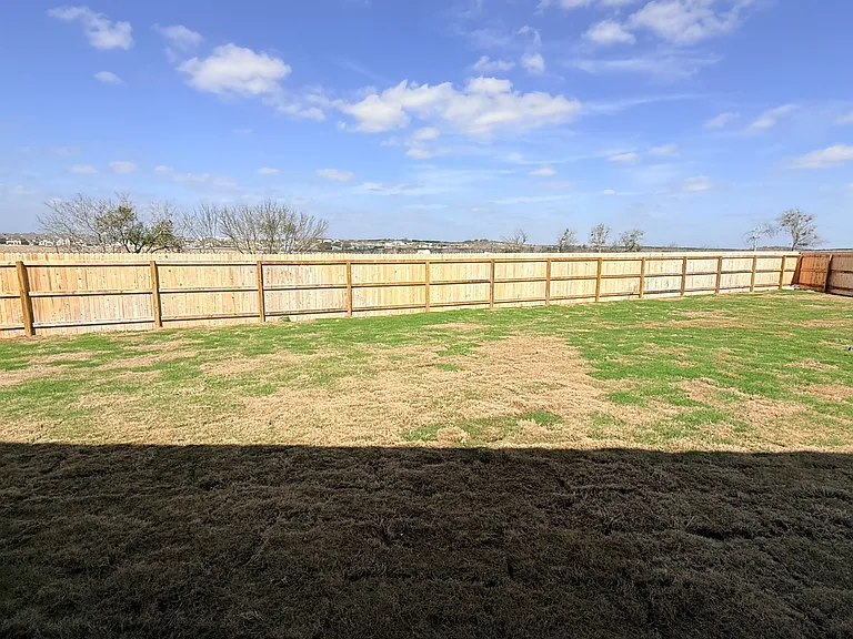 3195 Dispatch Dr — Photo 24