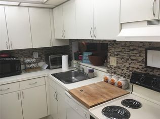 8015 SW 107th Ave APT 209, Miami, FL 33173