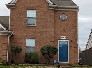 6909 Century Oaks Dr, Cordova, TN 38018