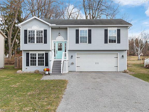 3rd image of 43 S Cochran St