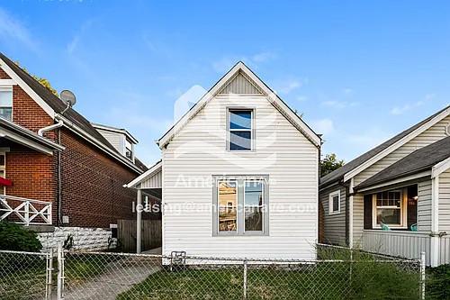 908 Maple Ave Photo 1