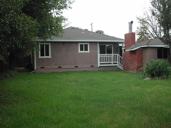 5th image of 12794 Lantana Ave