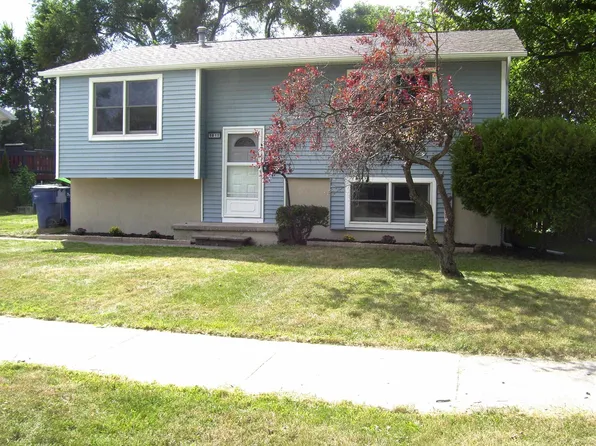 1012 Taylor St, Bay City, MI 48708