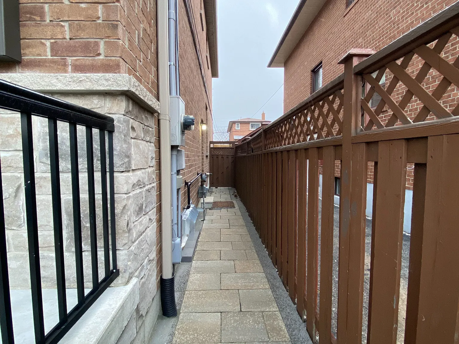 2 bed, $1,700 — Photo 2