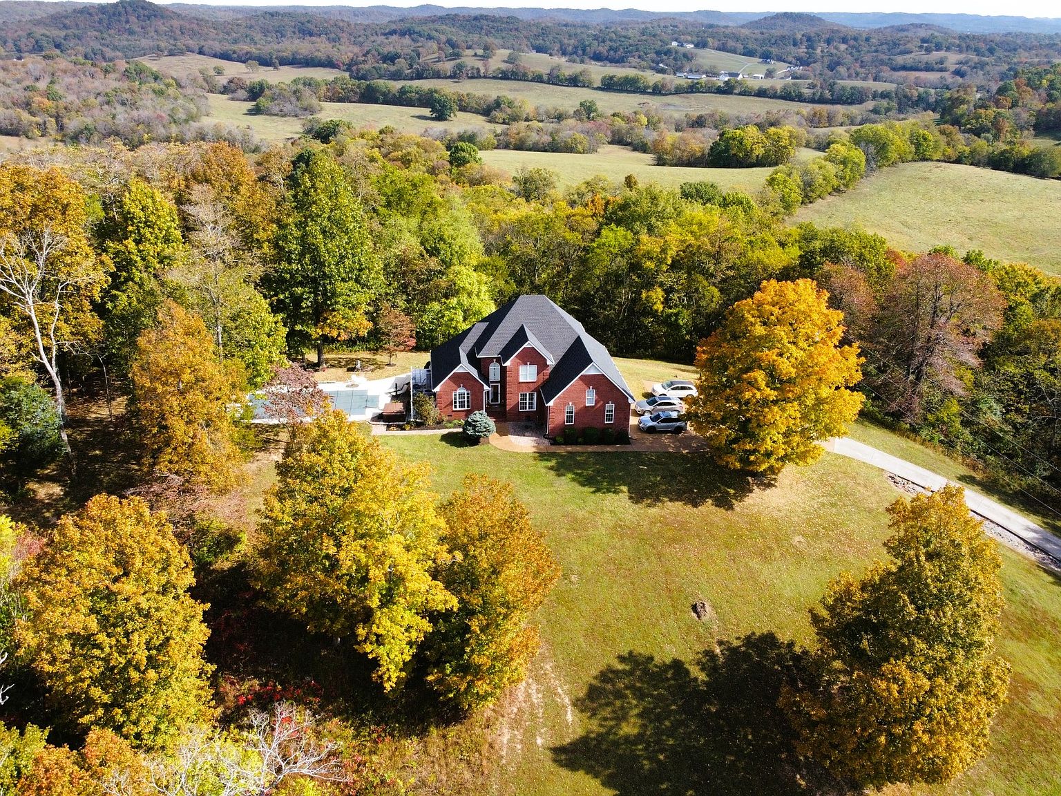 1128 Dobbins Pike, Gallatin, TN 37066 MLS 2551907 Zillow