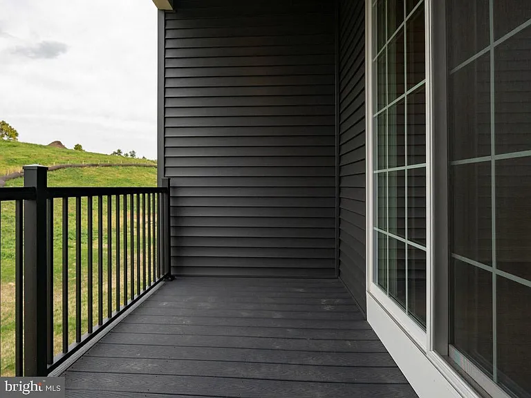 1354 Station House Ln — Photo 17