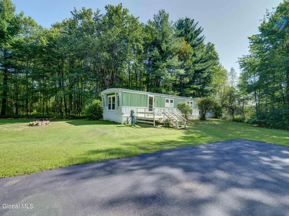 165 Hoesville Road, Broadalbin, NY 12025
